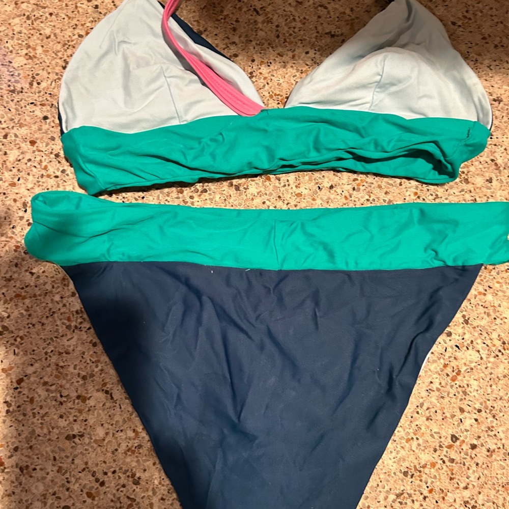 J Crew Reverseable Suit - Picture 3 of 4